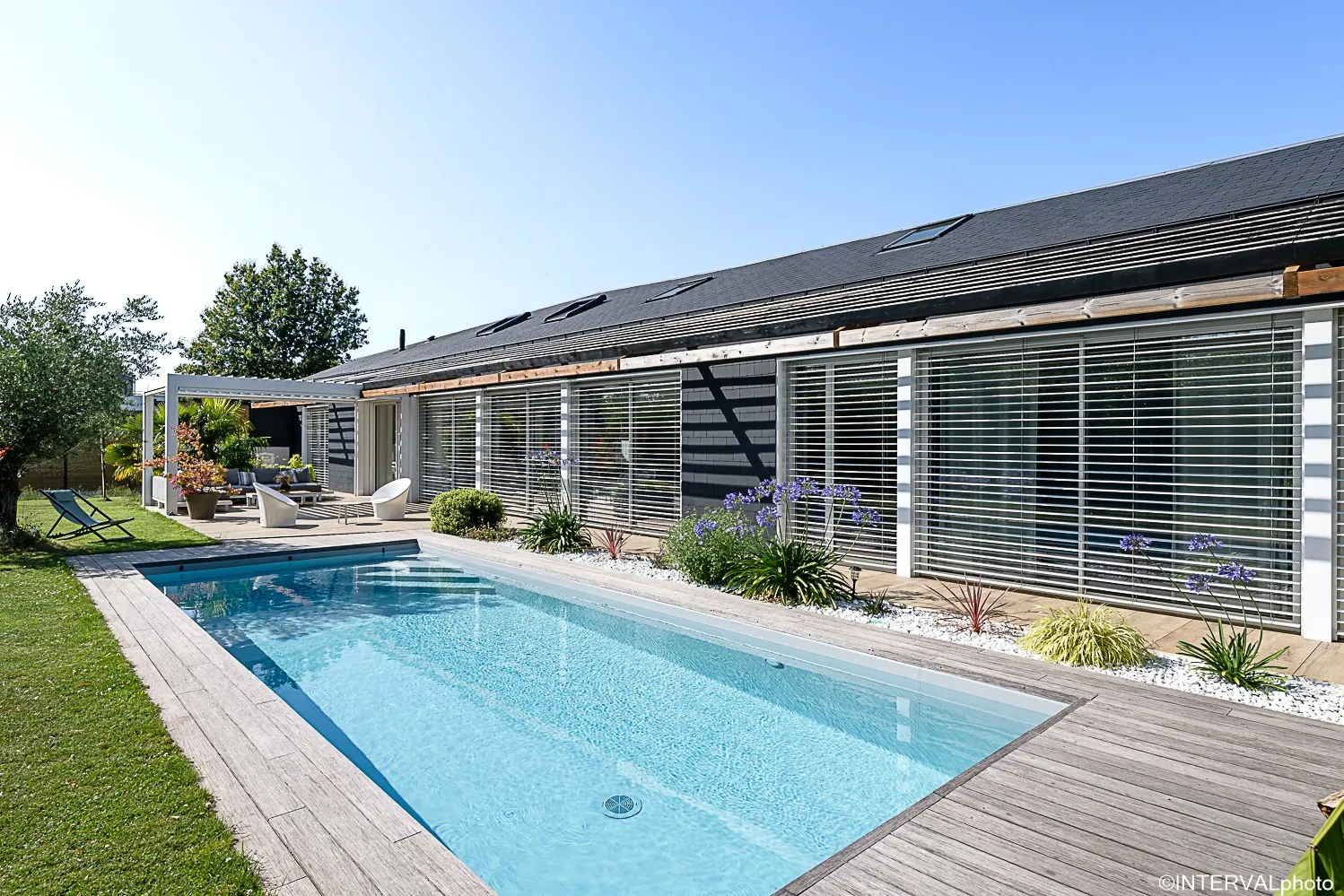 Maison neuve en ossature bois à Melesse, vue 1