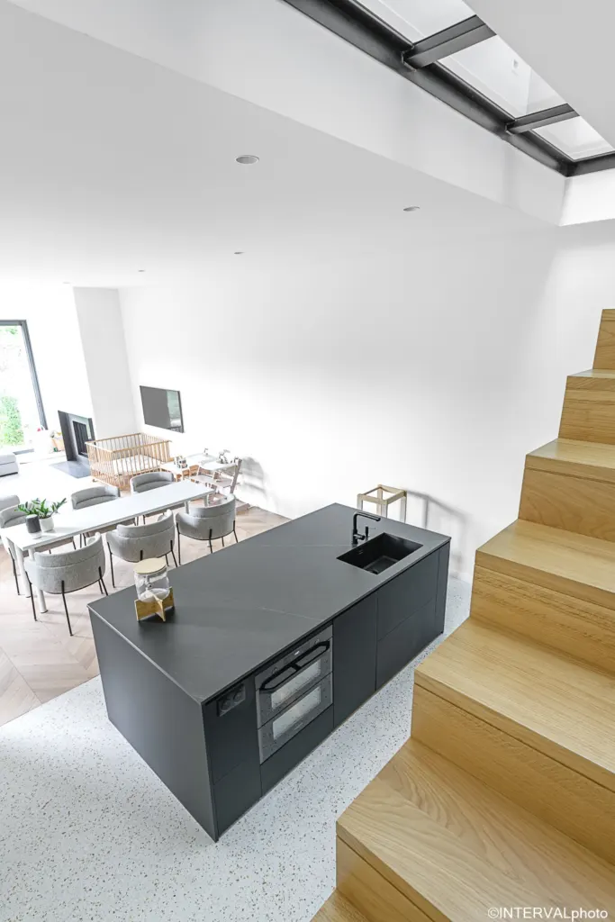 Maison neuve bois et enduit à Rennes, vue 6